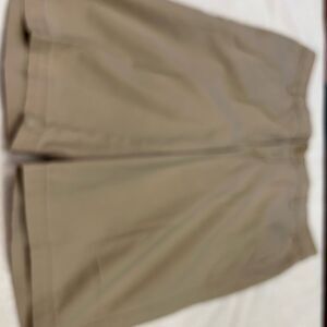 Liz Claiborne Women's Beige Shorts size 12